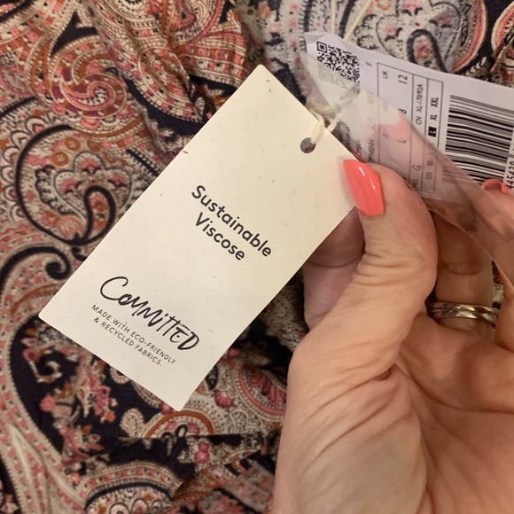 NWT MNG brand LONG SLEEVE BOUSE W/TIE - Picture 4 of 9